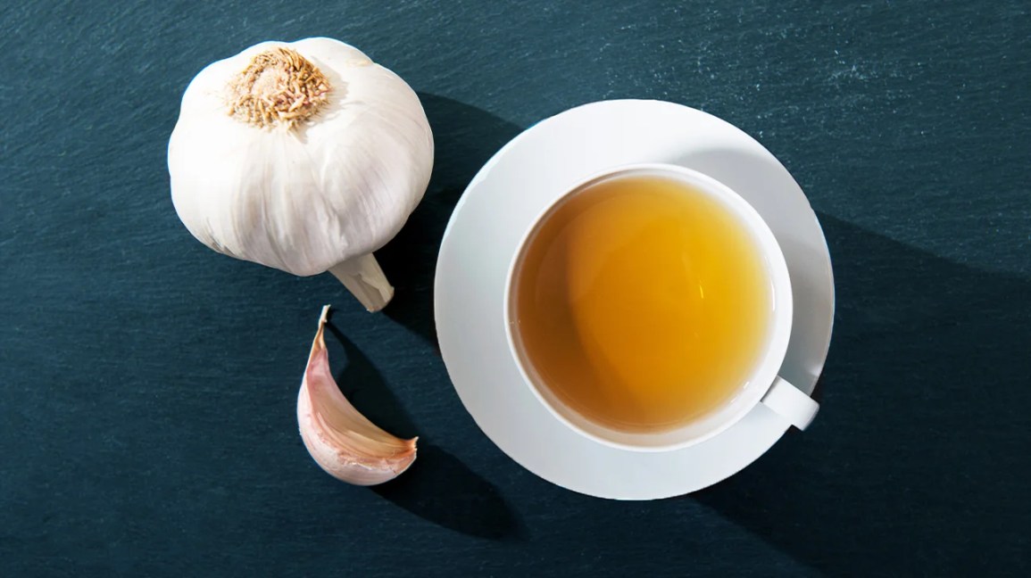 DIY Garlic Tea Recipe： Boost Immunity and Wellness