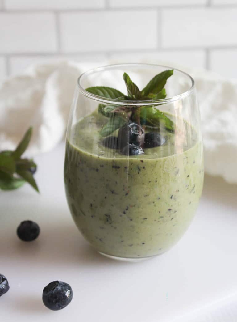 Refreshing Cucumber Berry Basil Smoothie Recipe for a Healthy Boost