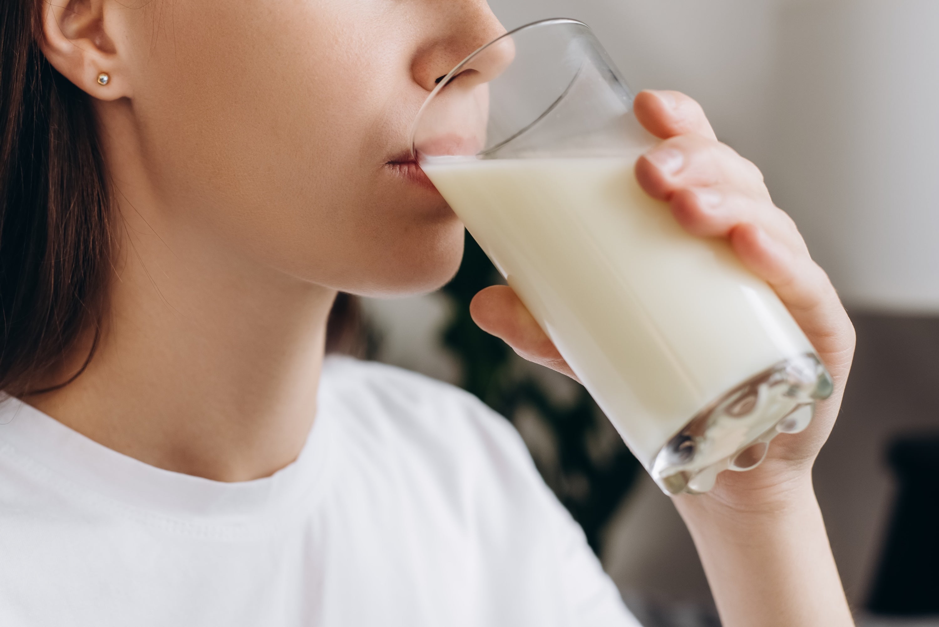 How Milk Intolerance Leads to Bad Breath and How to Combat It