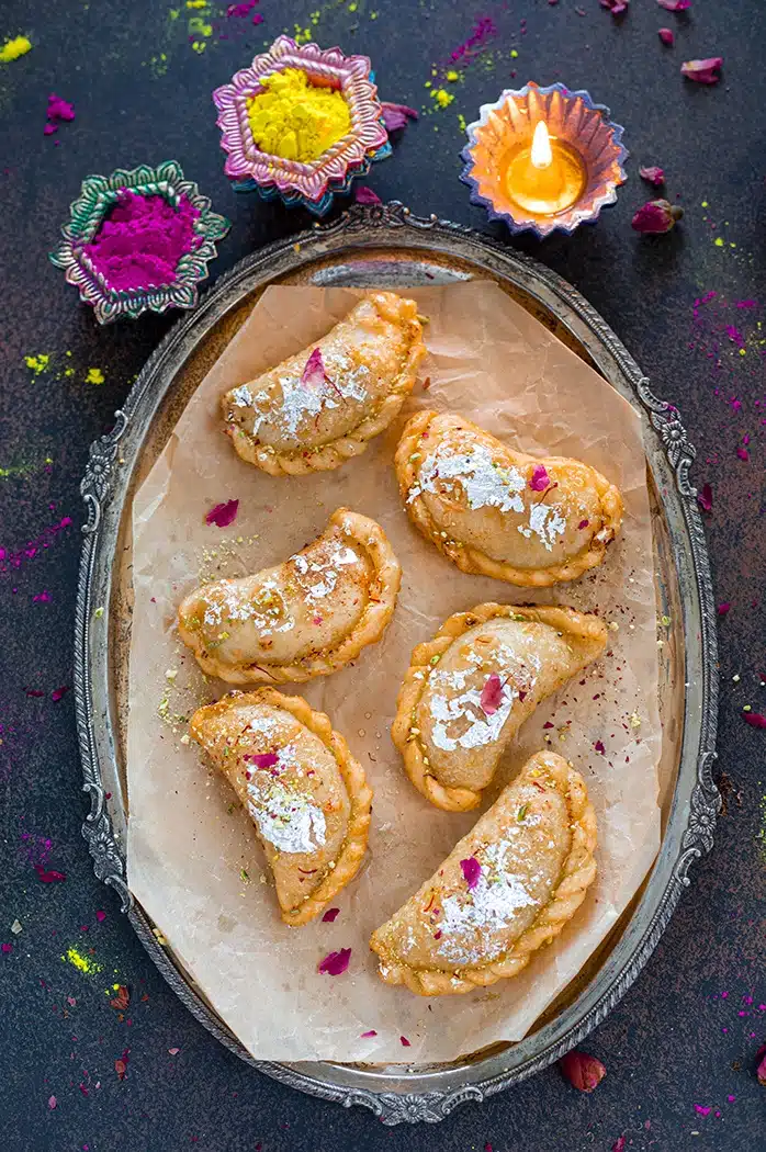 Delicious Baked Gujiya Recipe for Holi and Diwali: Sweet, Flaky, and Healthier!