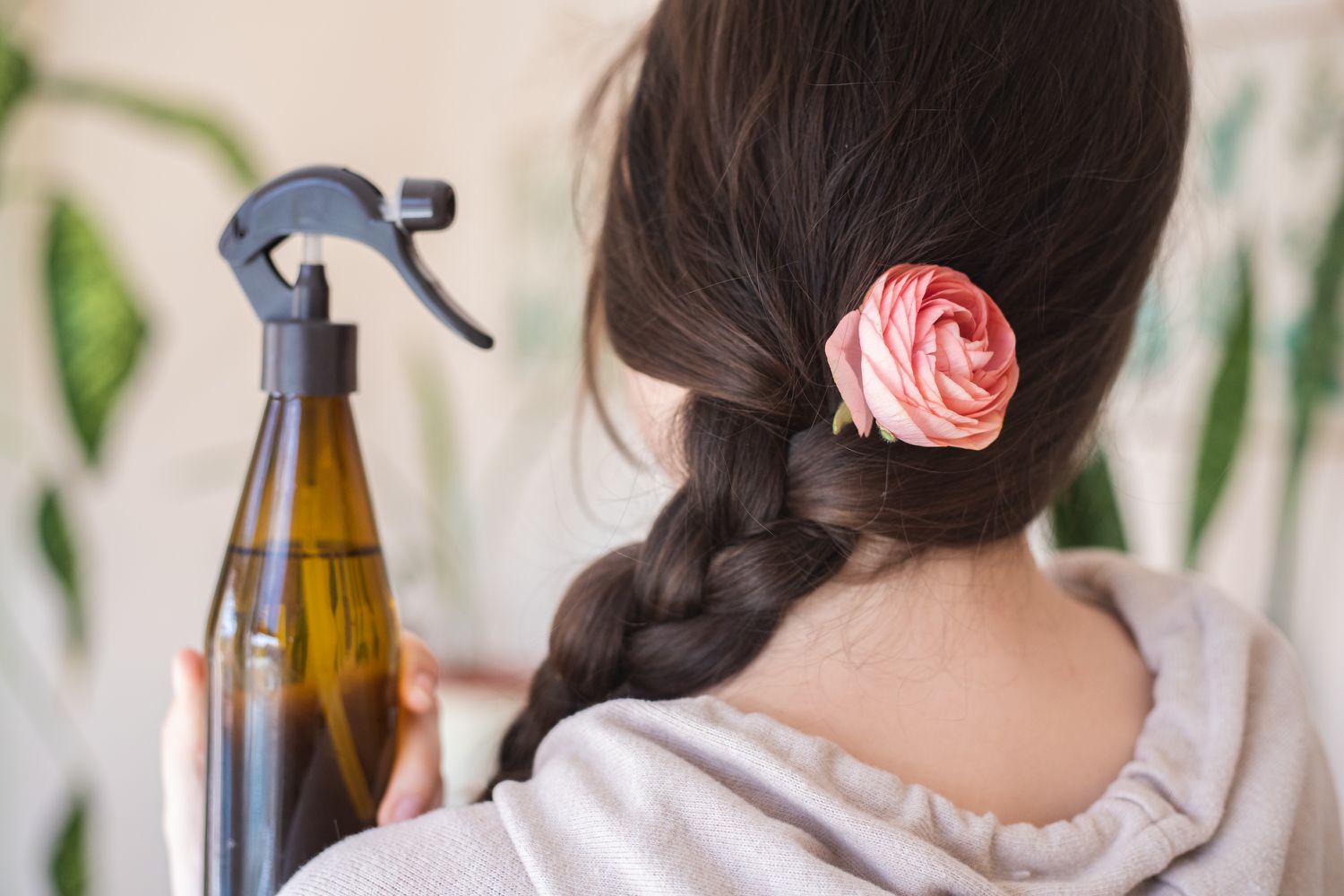 DIY Hairspray Alternatives: 5 Natural Ways to Keep Your Hair in Place