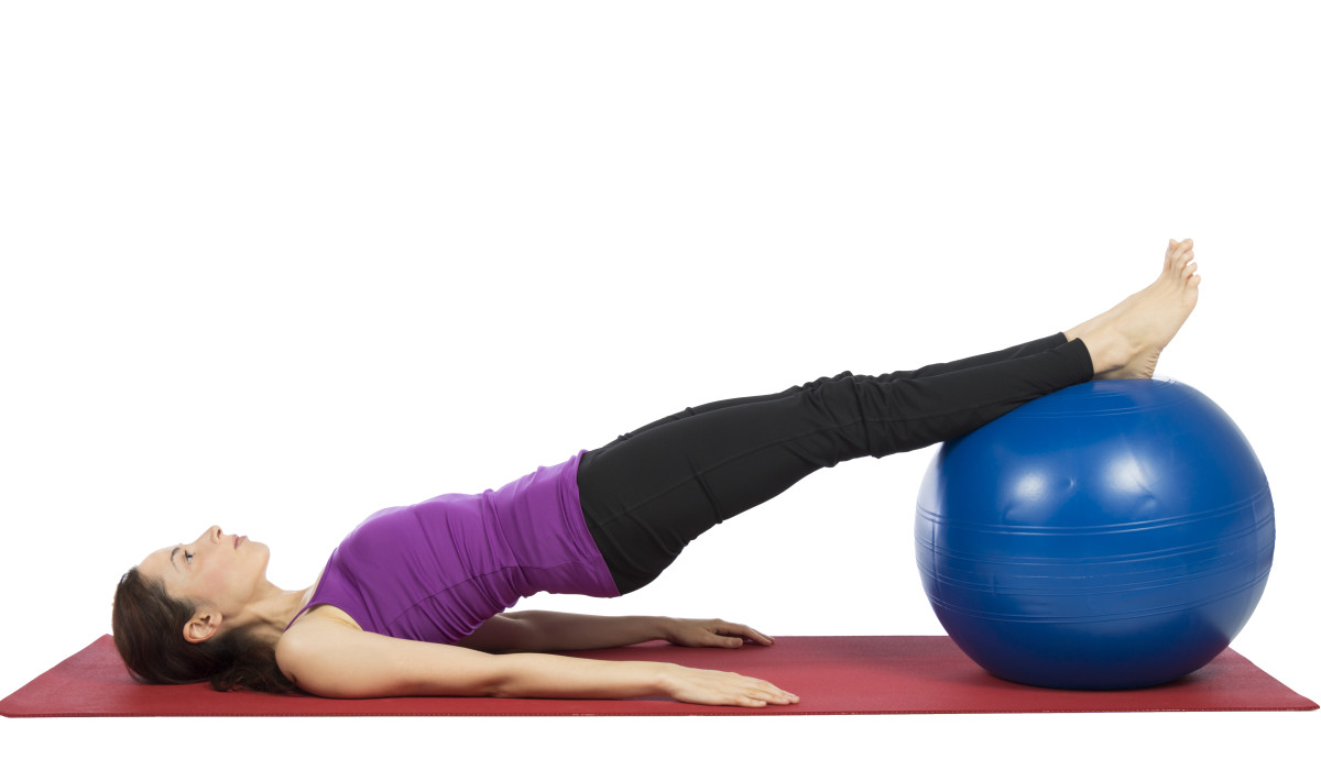 Top Benefits of the Bodyfit Stability Ball for Yoga, Pilates, and Home Workouts