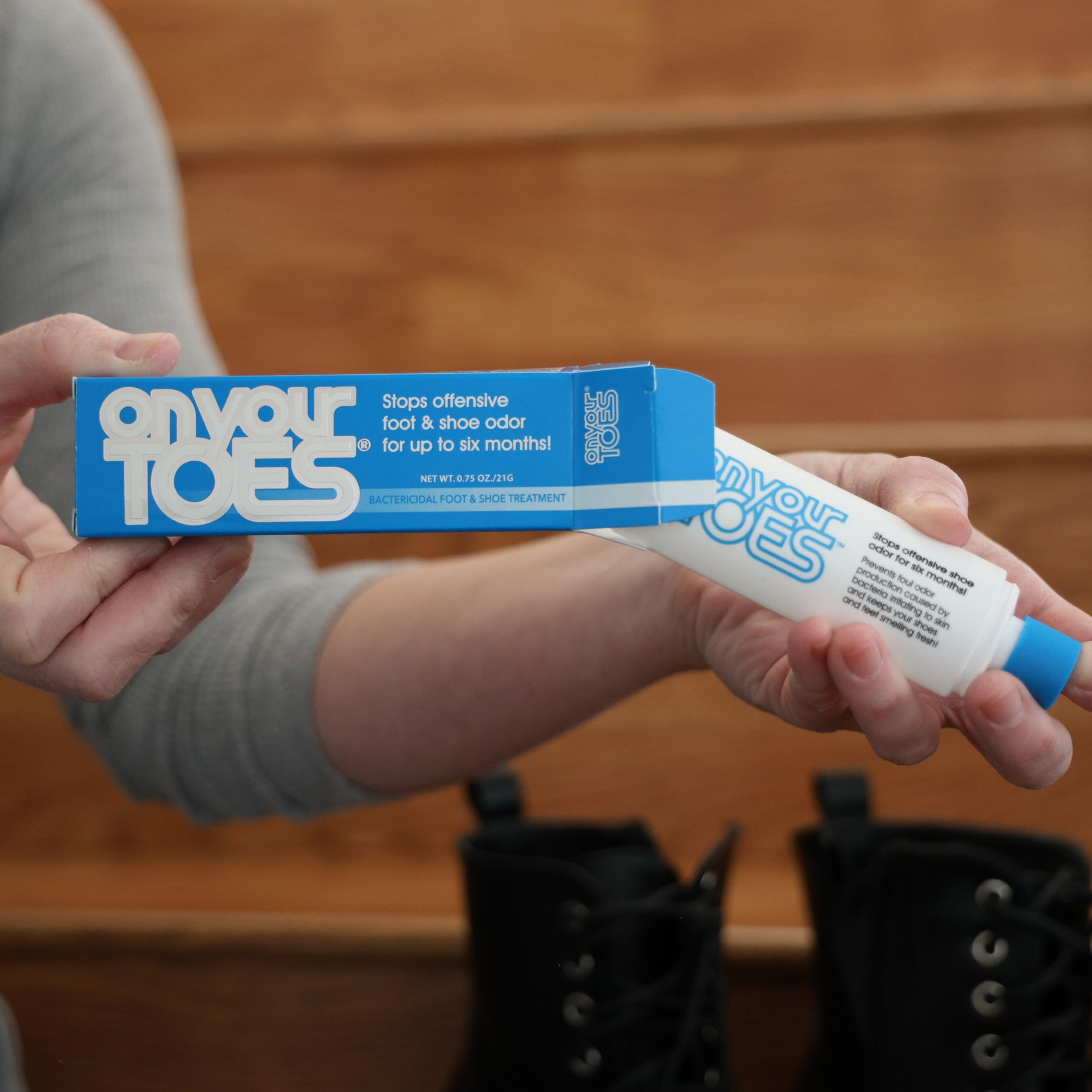 On Your Toes Foot Powder: Keep Feet Fresh and Odor-Free with Natural Ingredients