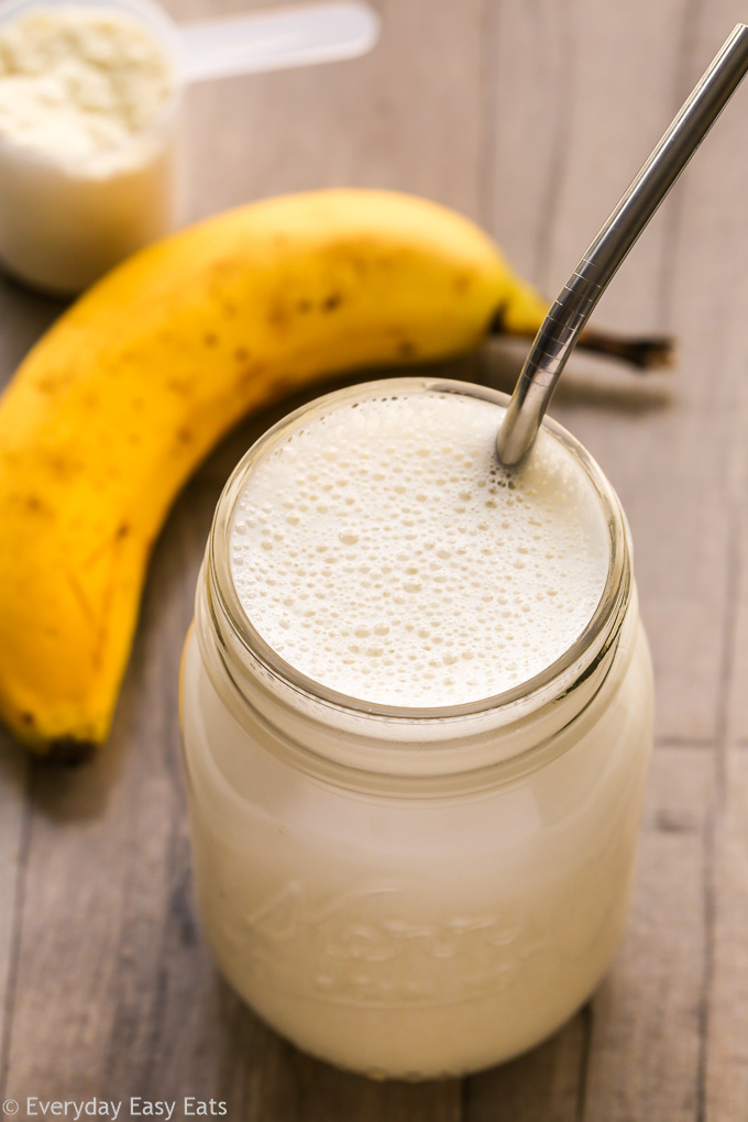 Make Your Own High Carbohydrate Shakes at Home