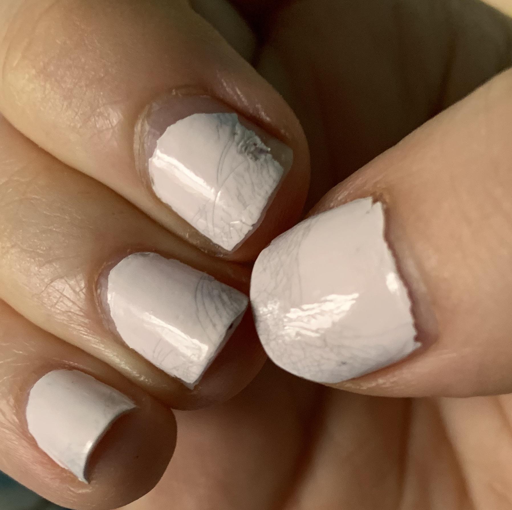 Cracked Nail Polish: Common Mistakes and Why Does My Nail Polish Crack