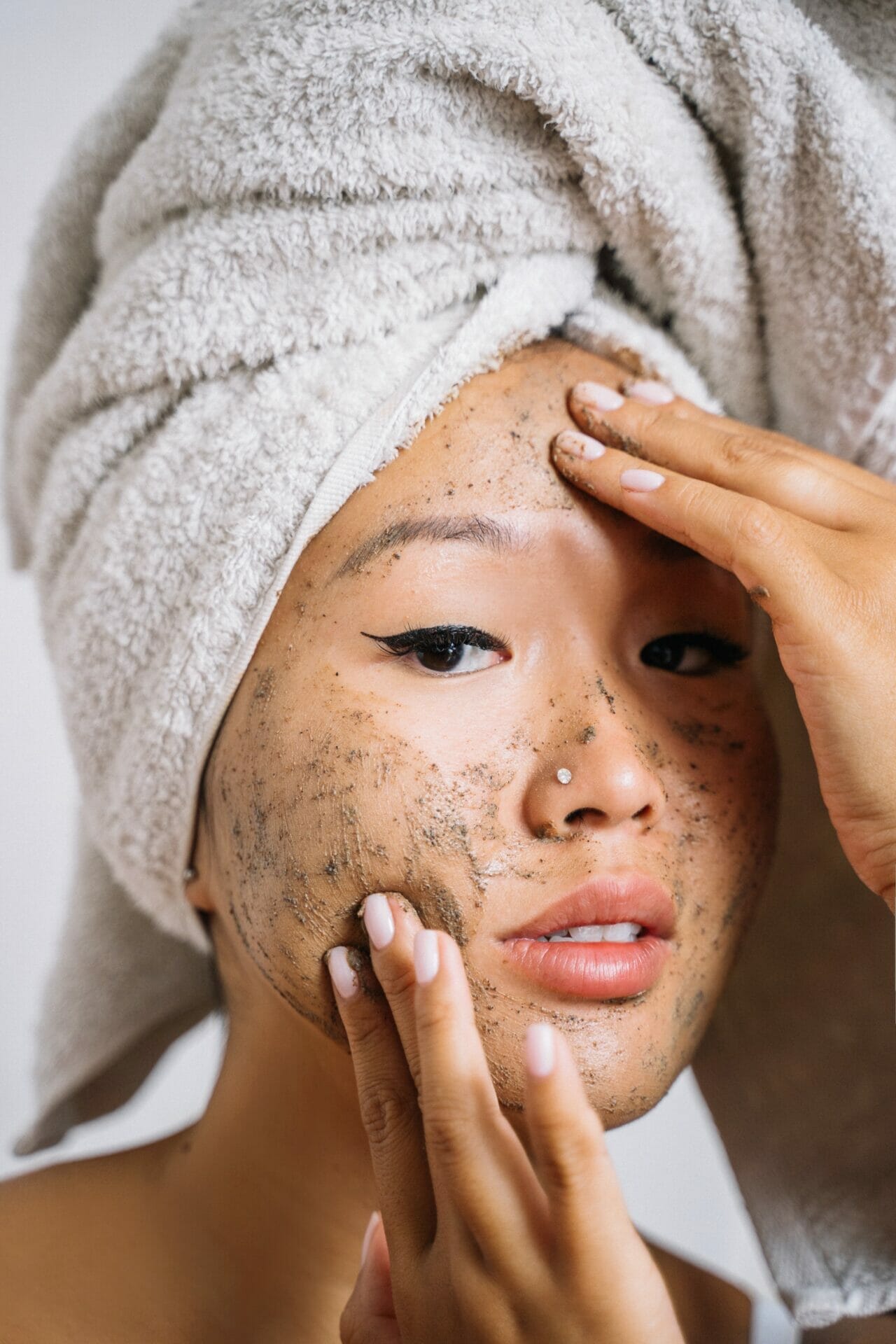 Choose the Right Exfoliate for Black Skin: Natural Ingredients Guide