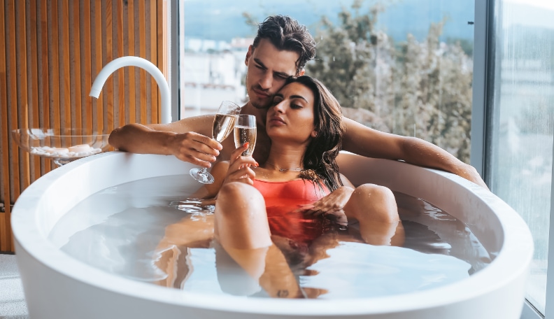 How to Have Great Sex in a Hot Tub (Simple Steps for Maximum Pleasure)