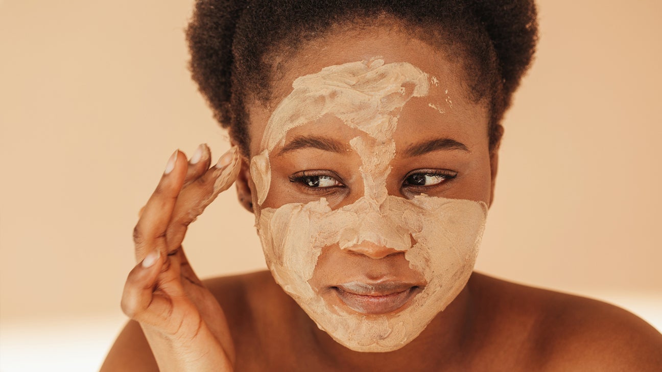 Mud Masks for Face: Which One is Best for Your Skin Type?