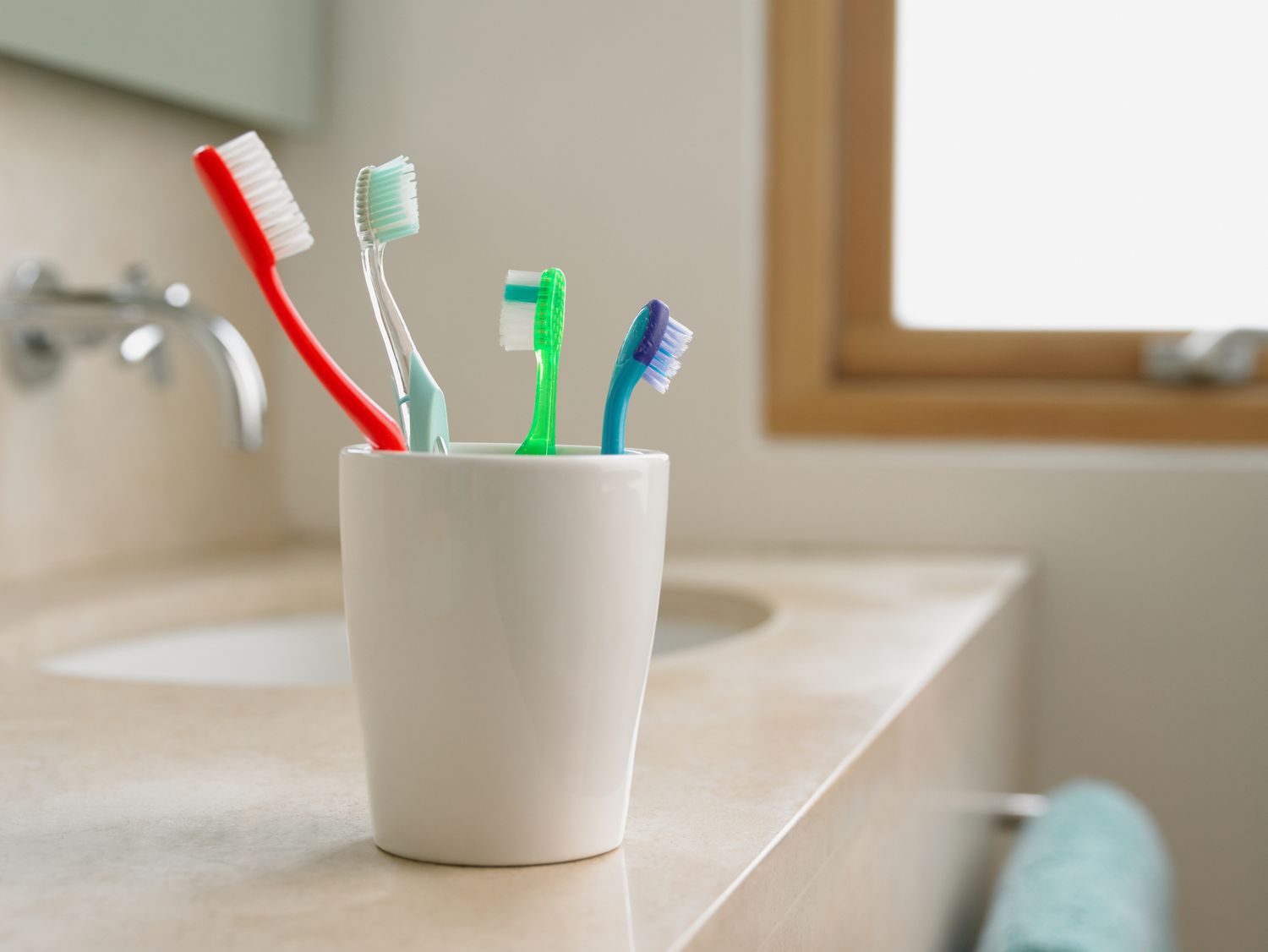 Stop Re-infecting Yourself: The Toothbrush and Sickness Link