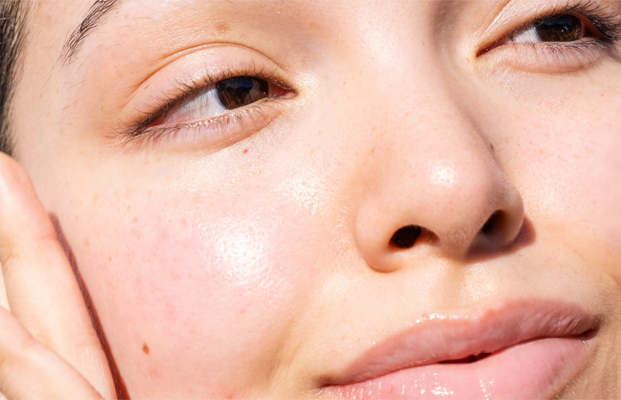 How to Exfoliate Under Eyes: The Best Way to Avoid Irritation